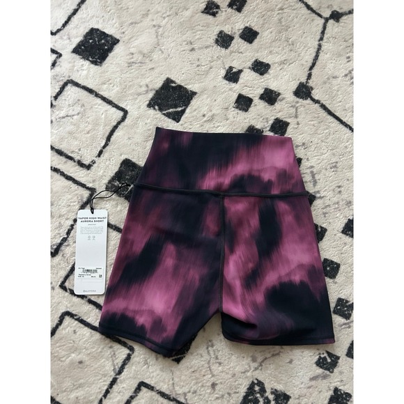ALO VAPOR HIGH-WAIST AURORA SHORT XS - Picture 2 of 7
